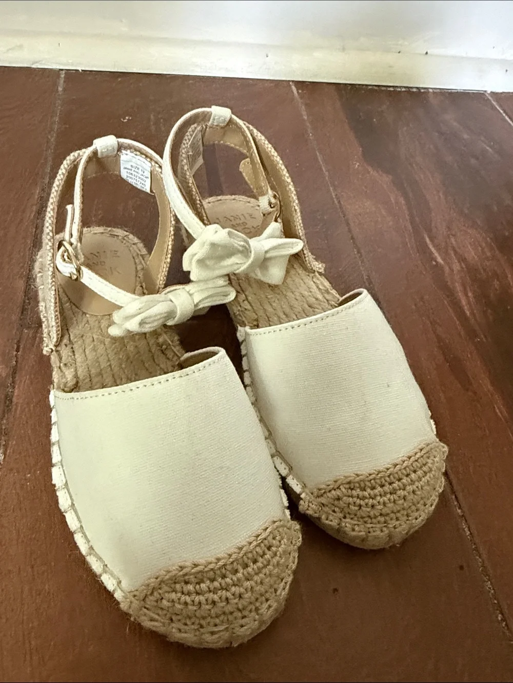 New Janie and Jack Cream Canvas Espadrille Sandals with Bow Accent